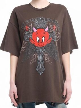 Hot Stuff Ornate Cross Girls Oversized
T-Shirt Size S/M